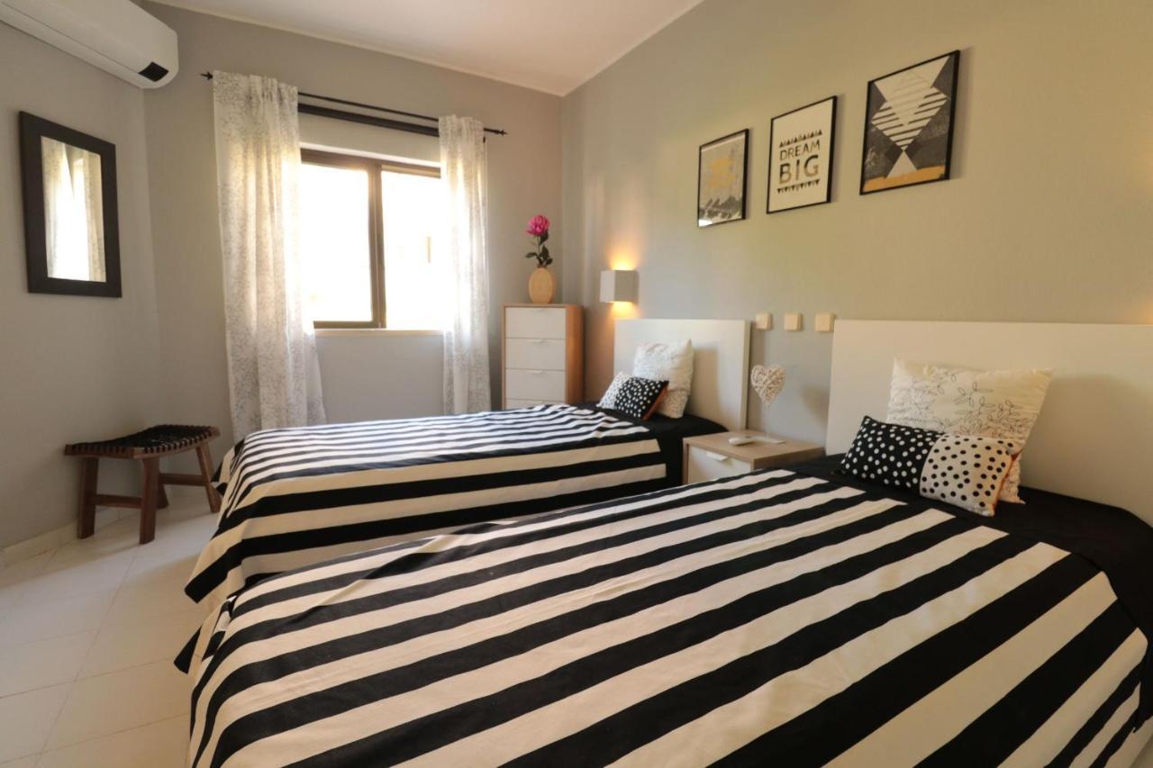 Lovelystay - Cozy 1Br Flat In Alvor With Ac And Balcony Exteriér fotografie